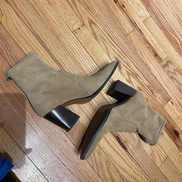 Cowhide Cottage rustic Cowgirl Tan Suede Chunky Block Heel pointed western fall - Picture 6 of 11